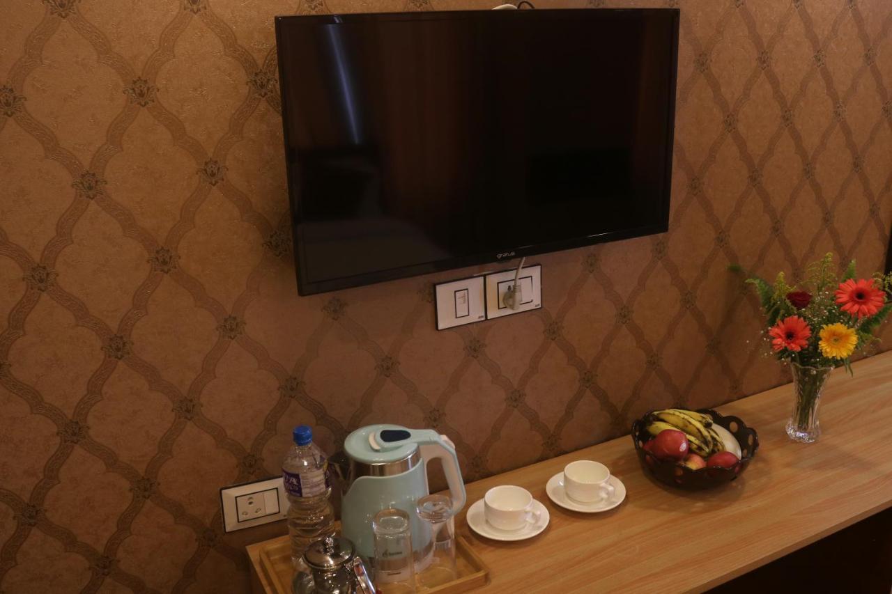 Hotel Family Ties Pvt. Ltd. Κατμαντού Εξωτερικό φωτογραφία
